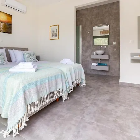 Esther Livathos (Kefalonia)